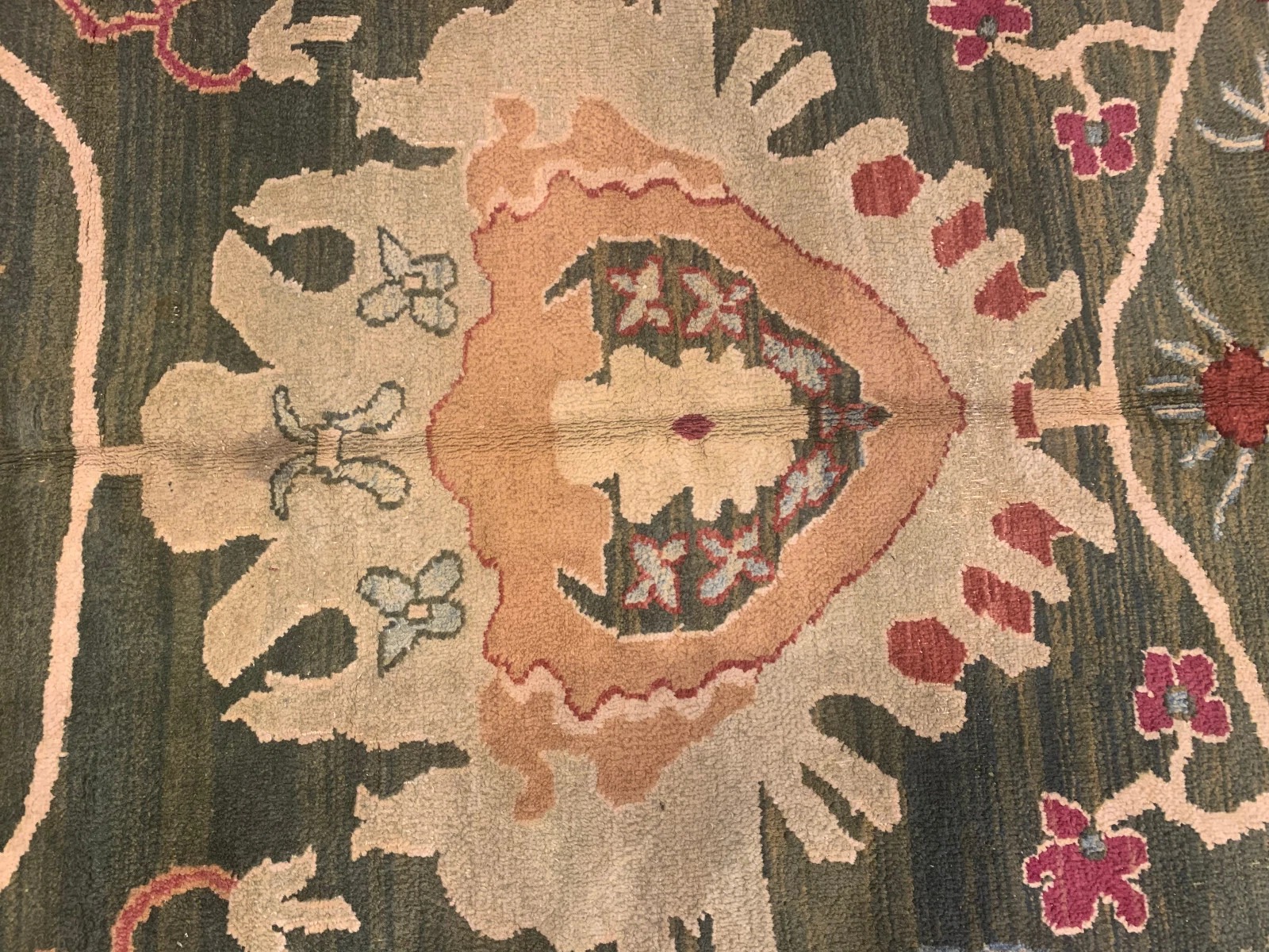 9.8 x 14 Indo Oushak Vegetable dye 100% Wool Hand Knotted Rug