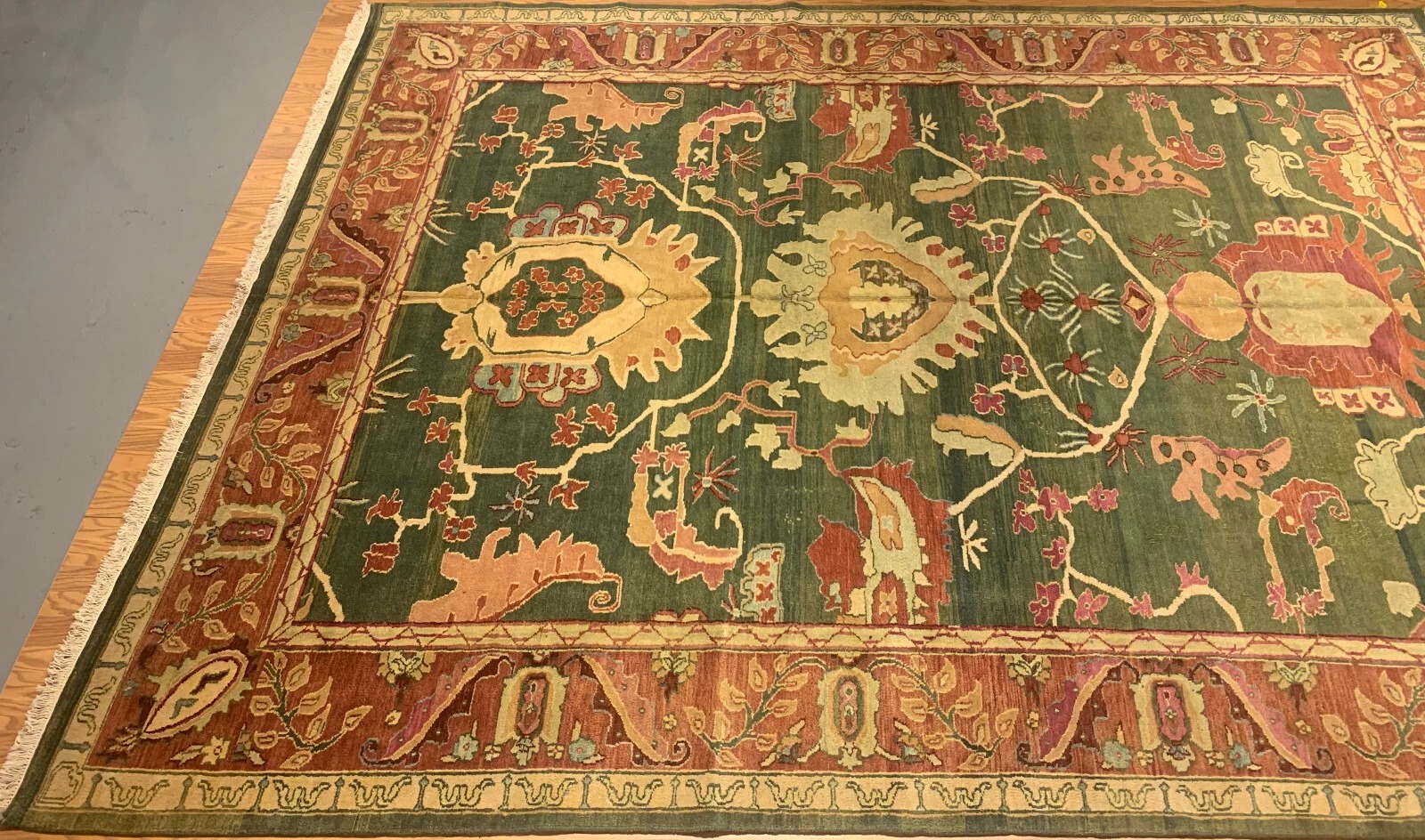 9.8 x 14 Indo Oushak Vegetable dye 100% Wool Hand Knotted Rug