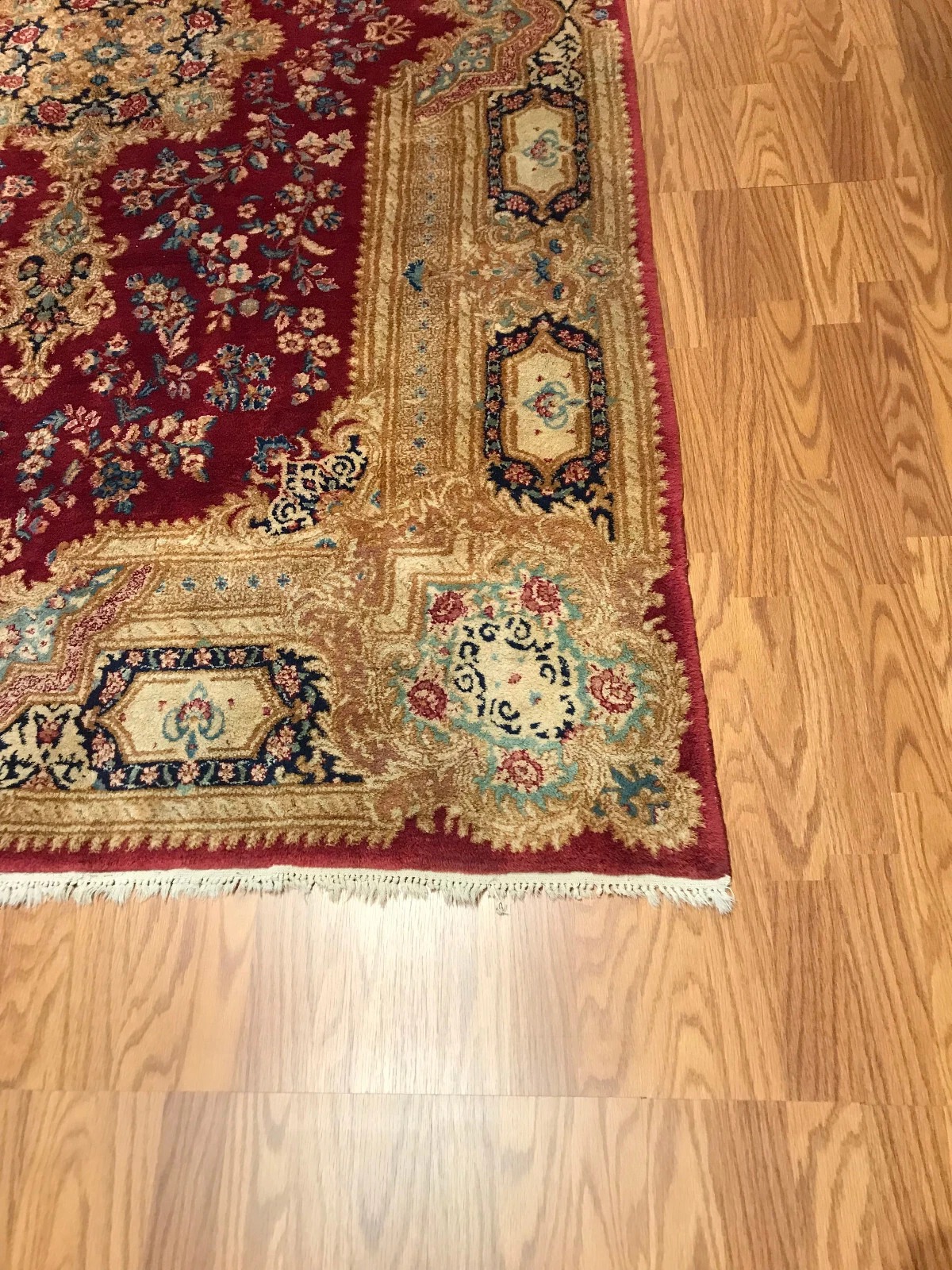 5.9 x 9.2 Vintage 100% Wool Hand Knotted Area Rug