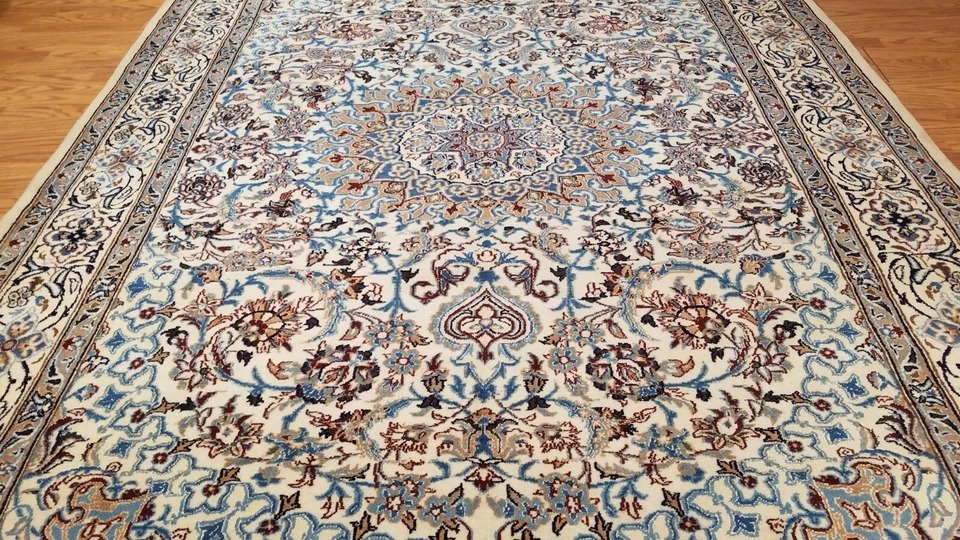 7 x 10 Ivory naein Wool Hand Knotted Area rug