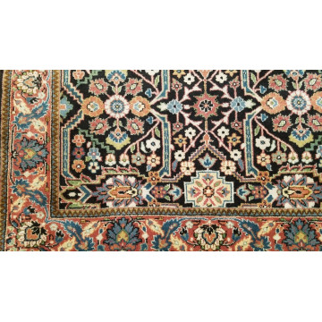 Black Traditional Area Rug product image image 3