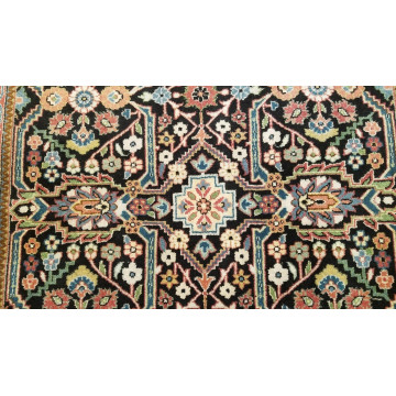 Black Traditional Area Rug product image image 4